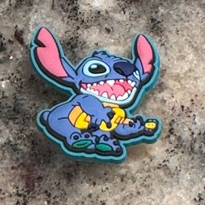 Stitch croc charm